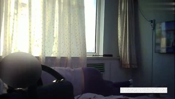 国产搞完朋友的老婆再搞人家上大二的女儿