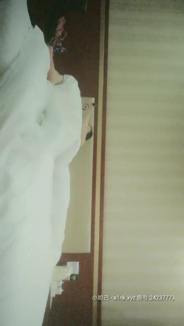 风流王探长风情熟女激情啪啪敞开腿让老王吃着奶子玩逼深喉口交各种体位爆草抽插少妇都说好厉害