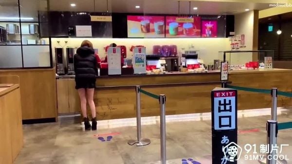 cus-545-跳蛋购物-&-突袭做爱–户外真实挑